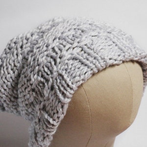 Satin Lined Knitted Beanie // Style // The Bee&#39;s Knees