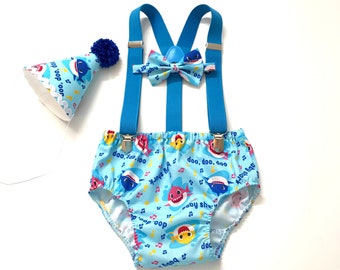 Cake Smash Outfit Boy Birthday Baby Shark Outfit 1, 2, 3 or 4 Piece Set Diaper Cover Tie Suspenders Party Hat Bow Tie