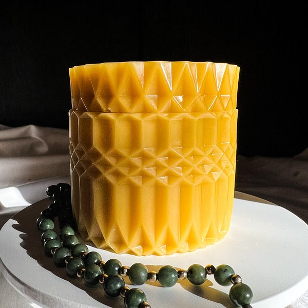 Geometric 100% Beeswax Honey Pot - Handmade out of real local beeswax!