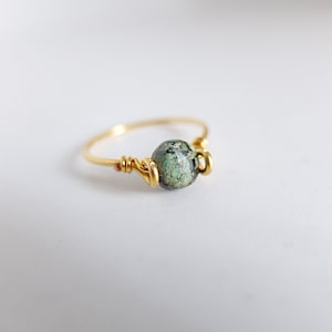 Anillo bañado en oro con piedra turquesa africana natural, engastado a mano, anillo de turquesa