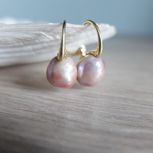 Baroque Pearl earrings,gold filled  leverback mauve gold pearl