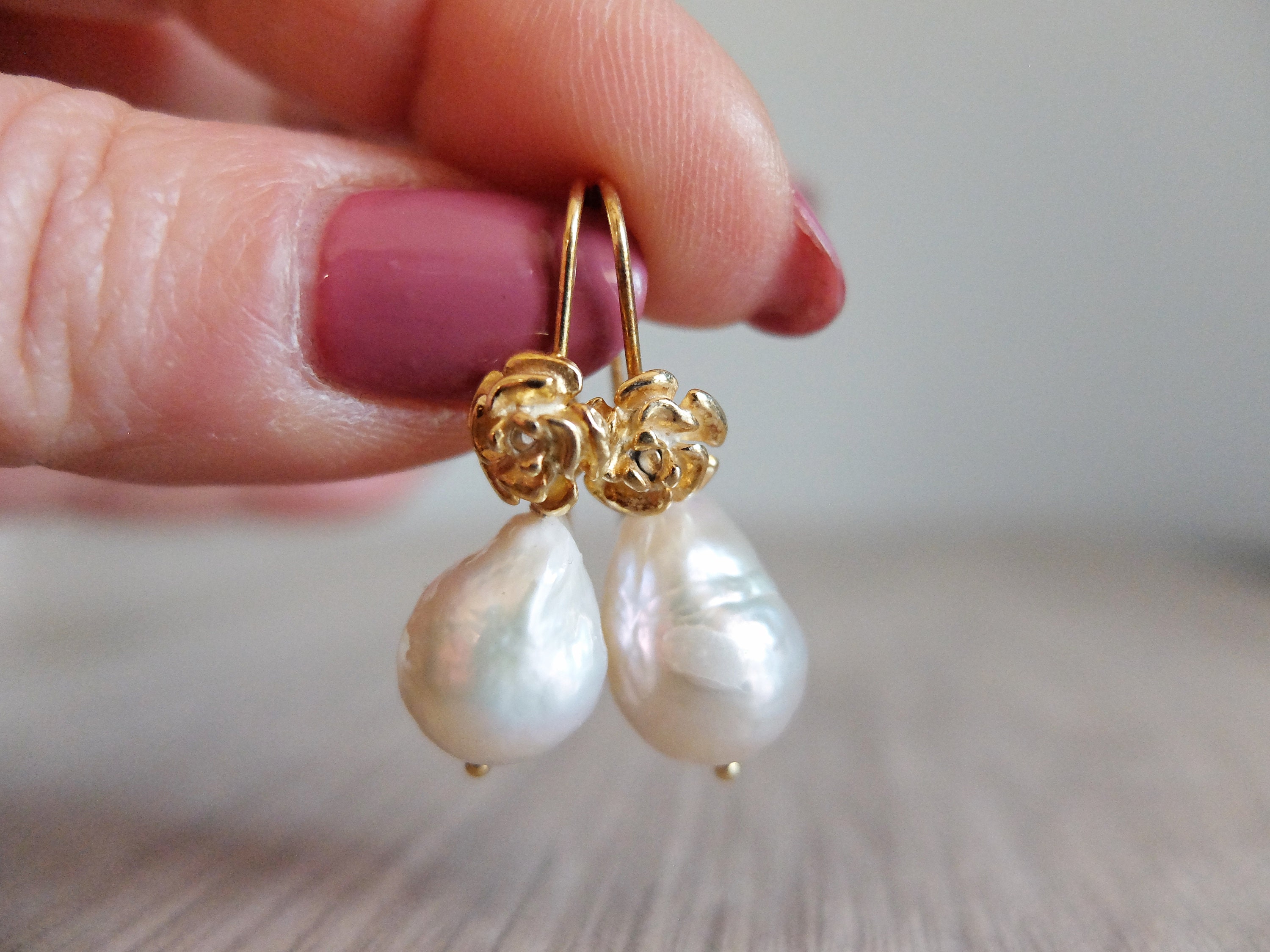 Boucles D'oreilles Vintage Pampille Perle Blanche Baroque - Crochet, Occasion Bon état