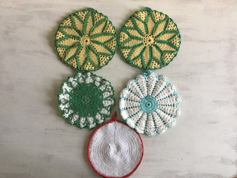 5 Vintage Crocheted Potholders