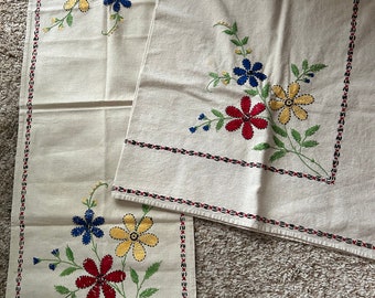 Crewel Embroidered Tablecloth and Table Runner