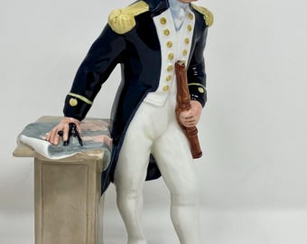 Royal Doulton Vintage THE CAPTAIN HN 2260 hn2260
