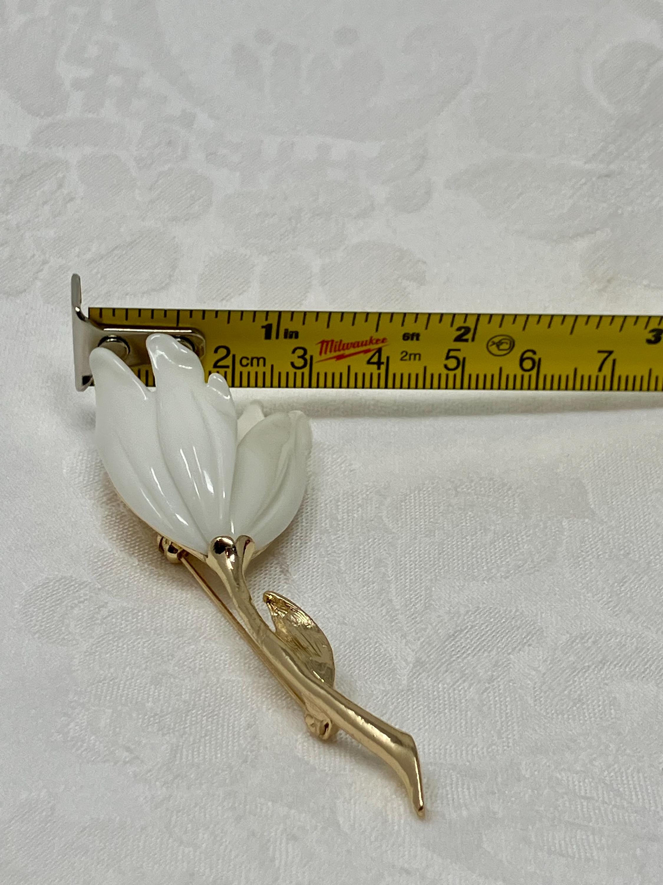 Vintage West Germany Porcelain Floral Flower Brooch.#3006sb