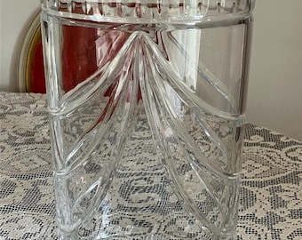 Vintage 14" Waterford-vaas, grote hoge rozen met lange stelen ouverture geëtst zeepaardje