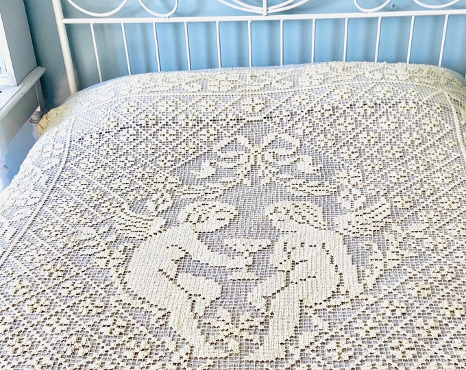 Antique Lace Bedspread With Cherubs and Bows, Crocheted Lace Bed Cover