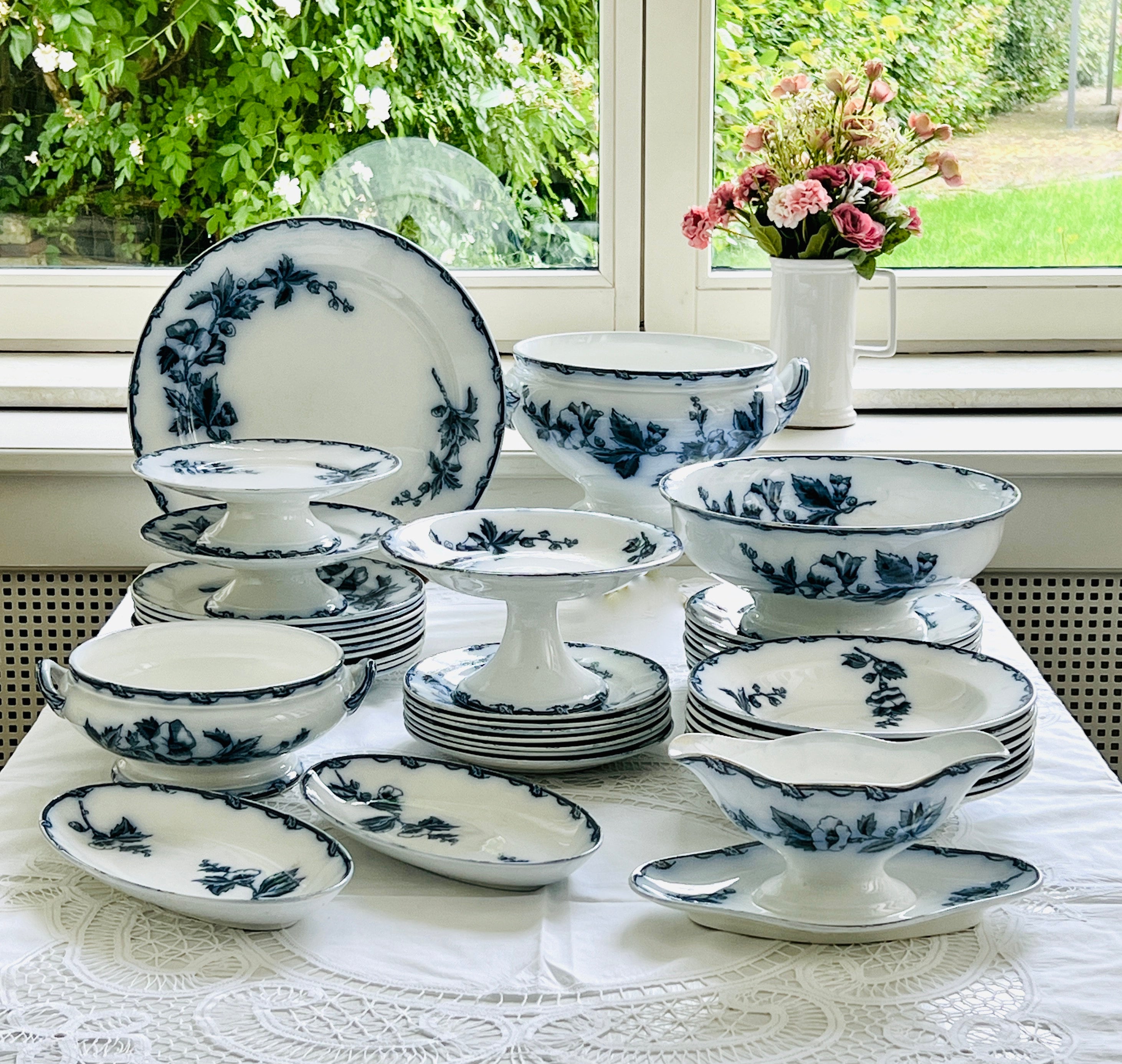 アンティーク、ブルーアンドホワイトの皿 1800s blue and white dishes - Etsy 日本