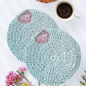 MADE TO ORDER Crocheted placemat mint and lilac with hearts image 5