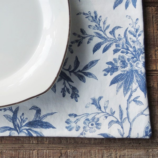 French Country White and Blue Birds and Flowers Placemats Set of 4 Thibaut Table Linens