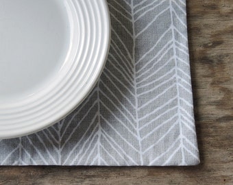 Scandinavian Modern Gray and White Lined Placemats Set of 4 Modern Rustic Cottage Chic Placemats, Home Decor