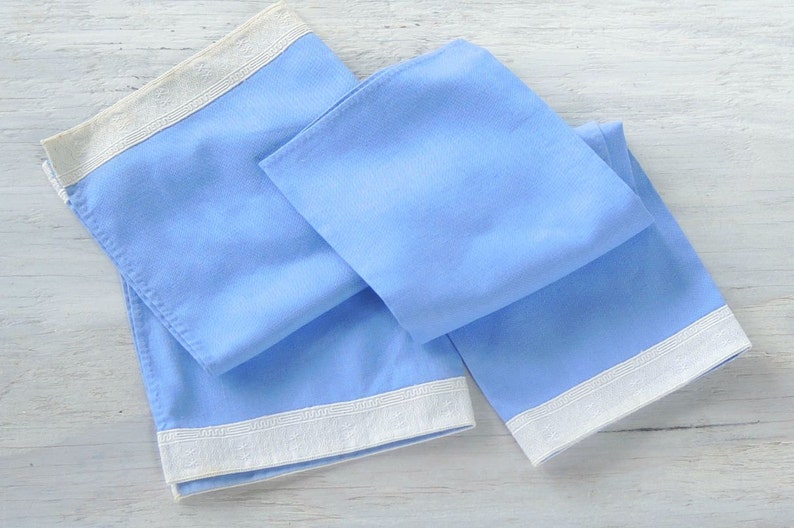 Vintage Mismatched Shabby Cottage Chic Blue and Cream Linen Napkins Set of 4, Dinner napkins, Square Napkins, Table Linens image 3