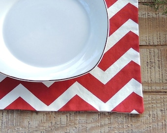 Red and Cream Chevron Lined Placemats, Set of 4, Custom Order, Minimalist, Cottage Chic Placemats, Home Decor