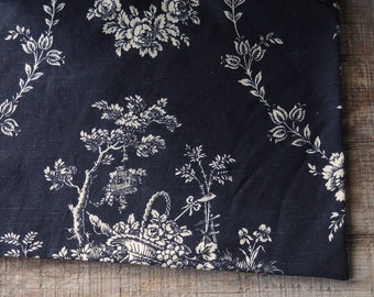 Waverly Black Toile Table Runner Black Cream Floral Toile Home Accents Table Linens Country Manor