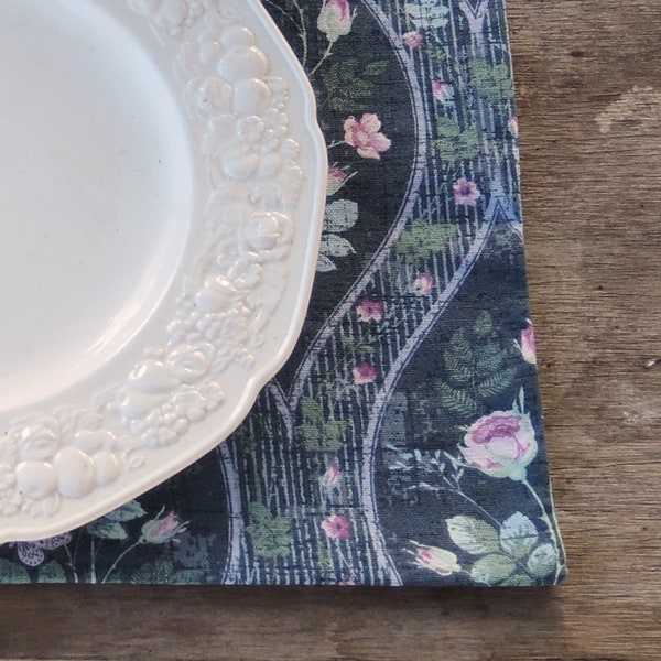 Victorian Gray and Pink Roses Placemats Set of 4 English Cottage Table Linens Spring Decor, Lined, Wedding