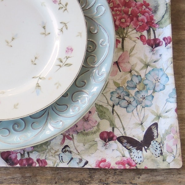 Butterflies and Soft Pastel Flowers Lined Placemats Set of 4 French Script Cottage Chic Placemats, Home Decor