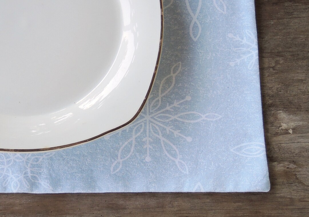 Blue and White Snowflakes Placemats Set of 4 Modern Holiday Placemats