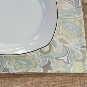 Modern Green Paisley Reversible Placemats Set of 4 Spring Green Table Mats Placemats