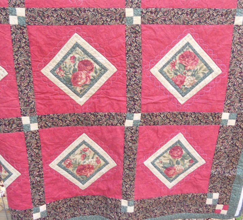 Rustic Quilted Red and Black Paisley Floral Queen Size Quilt, Hand Quilted Custom Order Bed Linens image 3