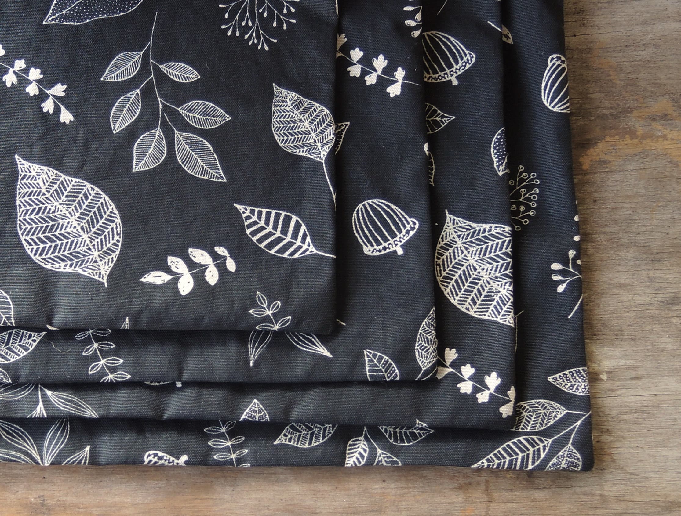 Black and Cream Leaf Toile Placemats Set of 4 Lined Placemats Etsy