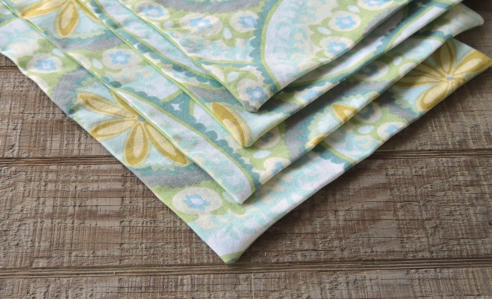 Modern Green Print Reversible Placemats Set of 4 Spring Green Etsy