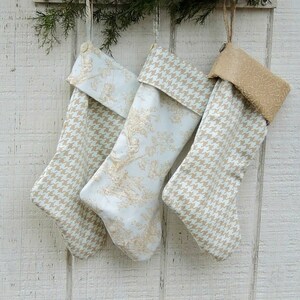 Blue Toile Heirloom Christmas Stocking, Made to Order, Choice of 1 of 3 Designs, Holiday Mantle Decor Custom Order zdjęcie 3