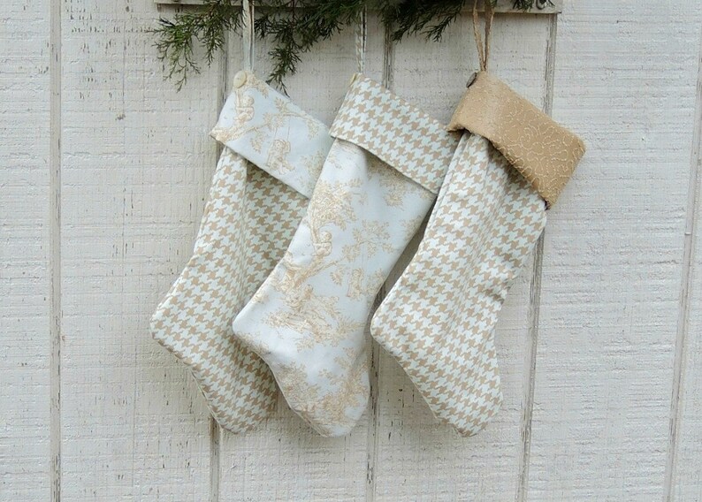 Blue Toile Heirloom Christmas Stocking, Made to Order, Choice of 1 of 3 Designs, Holiday Mantle Decor Custom Order zdjęcie 3