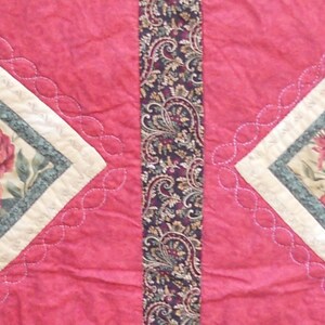 Rustic Quilted Red and Black Paisley Floral Queen Size Quilt, Hand Quilted Custom Order Bed Linens image 5