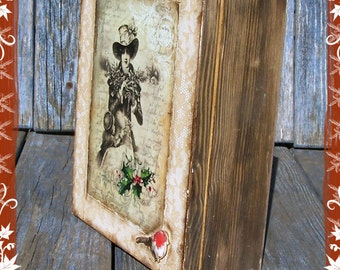 Vintage box,Keepsake box,Trinket box,English,Victorian, Wooden jewellery box, Christmas eve gift