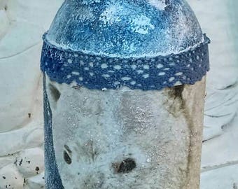 Polar Bear,Christmas decorations,Glass bottle,decanter,Carafe,Winter Wonderland,Wine bottle,Christmas gift,Handecorated,Altered bottle,
