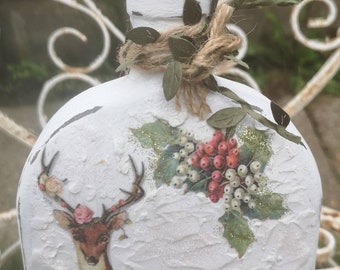 Deer, Stag, Christmas gift,woodland,Altered bottle,whisky bottle, Decanter,Carafe, Decoupage bottle, hand decorated,