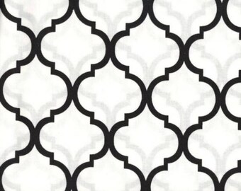 Quatrefoil Fabric White On Black 100 Cotton