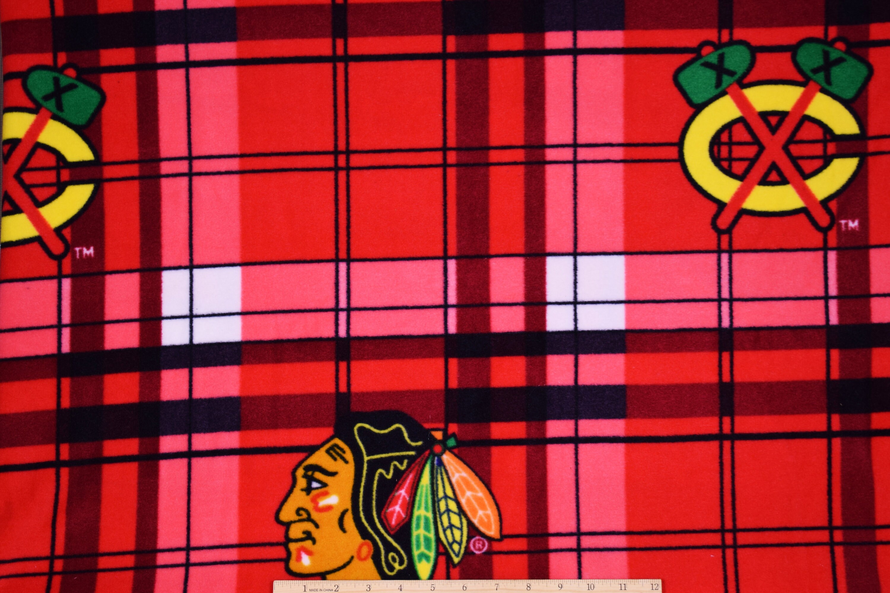 NHL Fabric 1 Yard Precut Chicago Blackhawks Fabric FLEECE