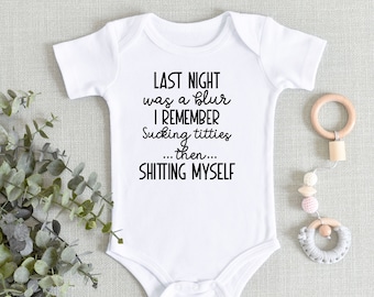 Funny Breastfeeding Onesies® Bodysuit - Last Night Was A Blur Bodysuit - Drinking Baby - Baby Shower Gift - Funny Drink Cute Baby Outfit