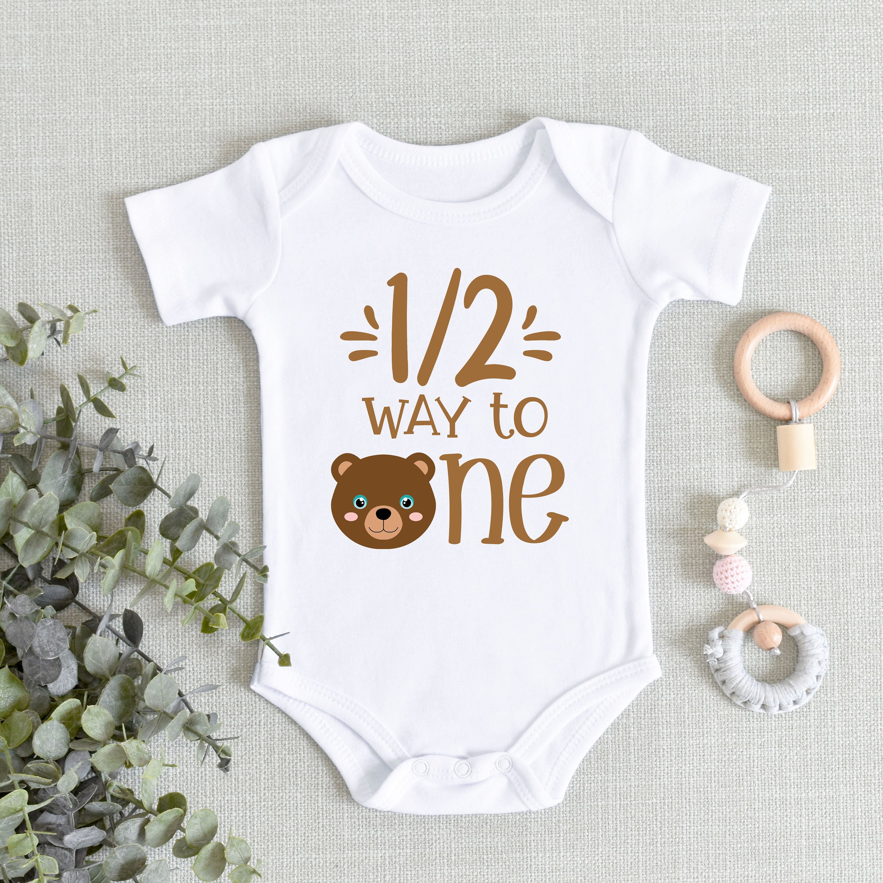 Personalised Custom Baby grow Vest Bodysuit Half Way To One 1 6 Month Birthday c 