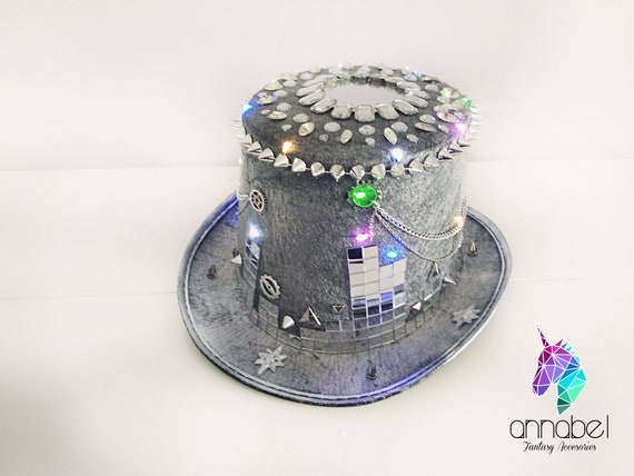 light up top hat