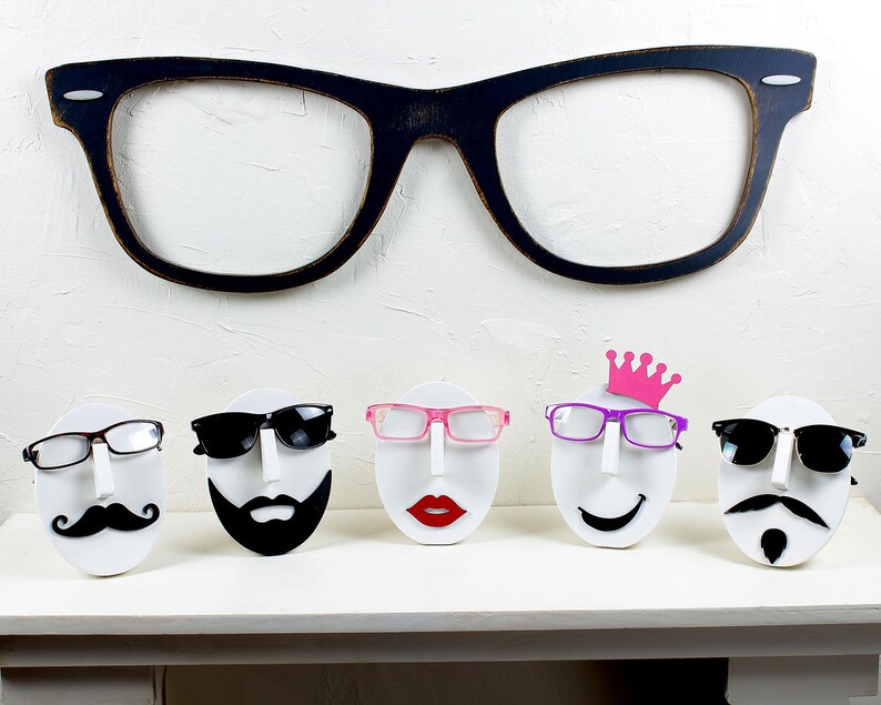 Eyeglass Wall Decor Cats Eye Glasses Wayfarer Eyeglasses Etsy