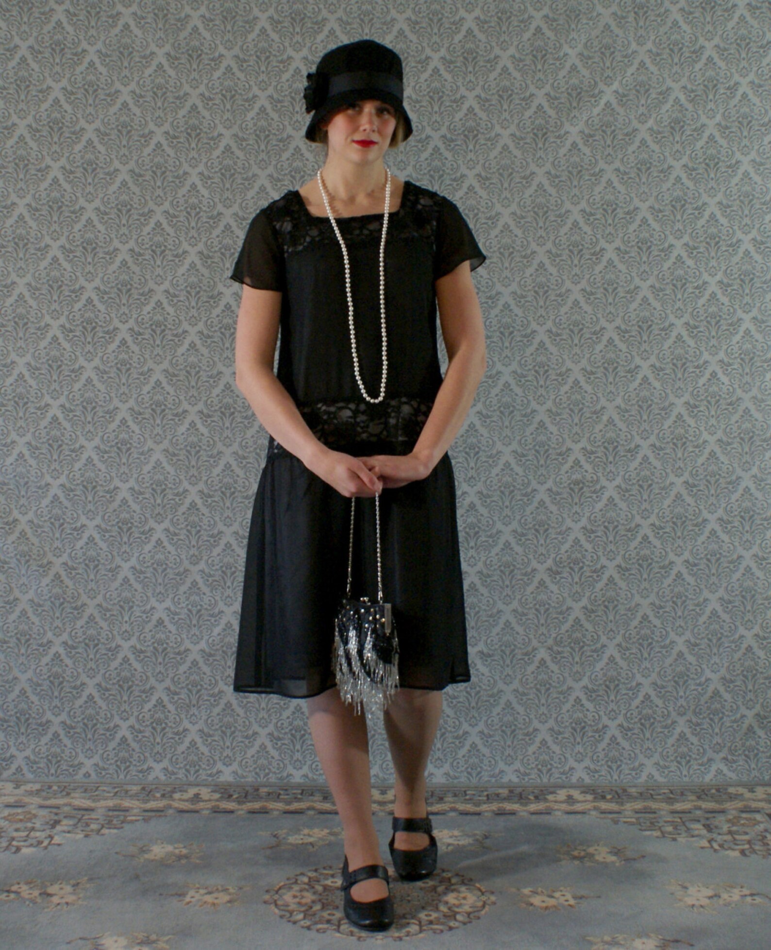 classy flapper dress