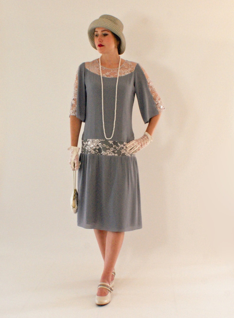 Grey Great Gatsby dress with elbowlength sleeves 1920s Etsy