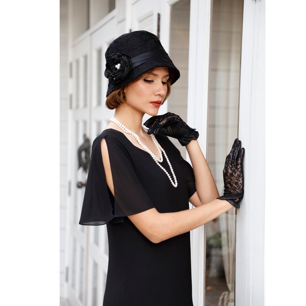 1920s dress in black with sweetheart neckline, Great Gatsby dress, flapper dress, Downton Abbey dress, Lady Mary dress, Charleston dress