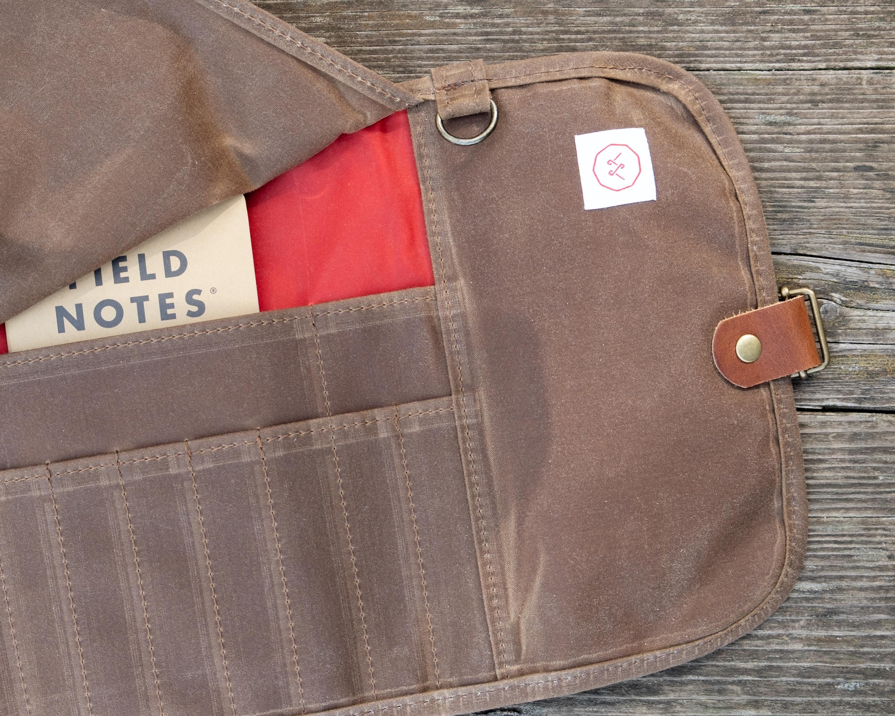 Waxed canvas pencil roll up case with zipper pocket, Fabric pen holder for artists