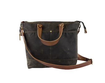 Olive green waxed canvas and leather crossbody bag with pockets, Minimalist cross body travel bag, Water resistant heavy duty messenger bag