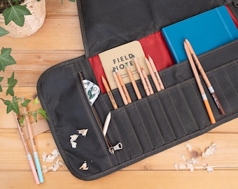 Large waxed canvas pencil roll up case with zipper pocket, Fabric pen holder for artists with pocket for sketchbook