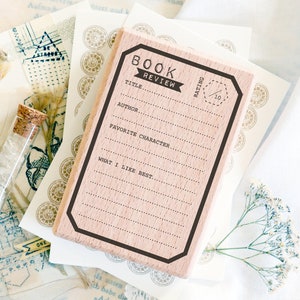 Évaluation des timbres pour les livres, timbre en bois de livre pour les planificateurs, cadeau pour les rats de bibliothèque, évaluation du journal pour les rats de bibliothèque, cadeau de critiques de livres