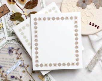 Notecards - Vintage border "winter flowers", 25 pieces, two colors