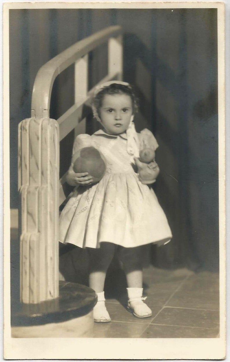 Spain Original Dated 1955 Signed Spanish Photo Gorgeous Girl with a Toy Cat /& Ball by Casber FREE SHIPPING WORLDWIDE Benicarlo