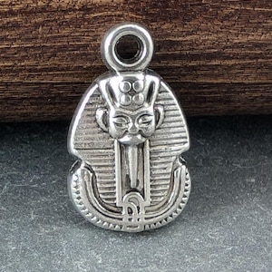 10 x Egyptian Pharoah Charms in Antique Silver Colour 19mm, Pendants Findings Charms, UK Seller (CPX7022)