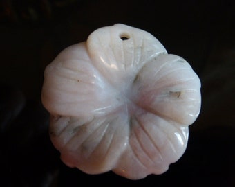 1 x 5-Petal Carved Flower Pink Opal Focal Pendant 38mm x 38mm, Craft Supplies, Pendants, Gemstones, UK Seller (GB1021C)