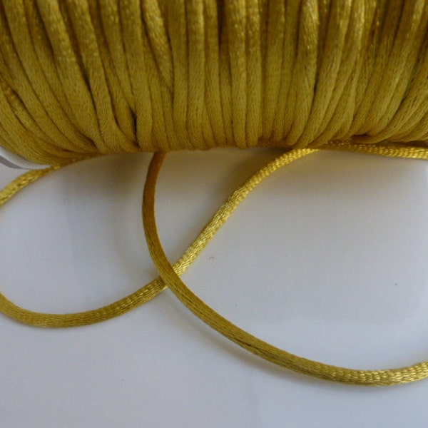 10 Metres (10m) x Gold Chinese Rattail Rat Tail Threading Beading Cord 2mm, Craft Supplies, Cord, UK Seller (FFC5083)